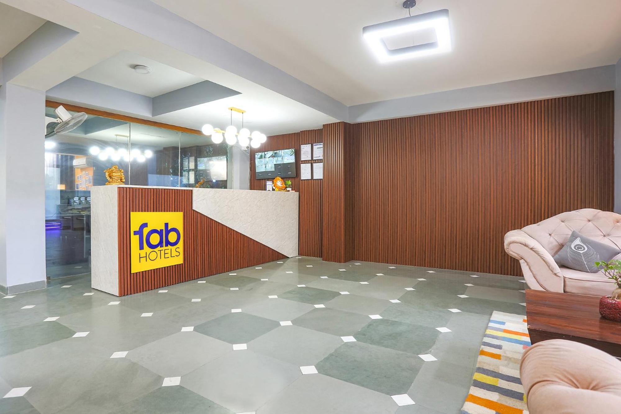 Fabhotel New Journey Hospitality Gurgaon Exterior foto